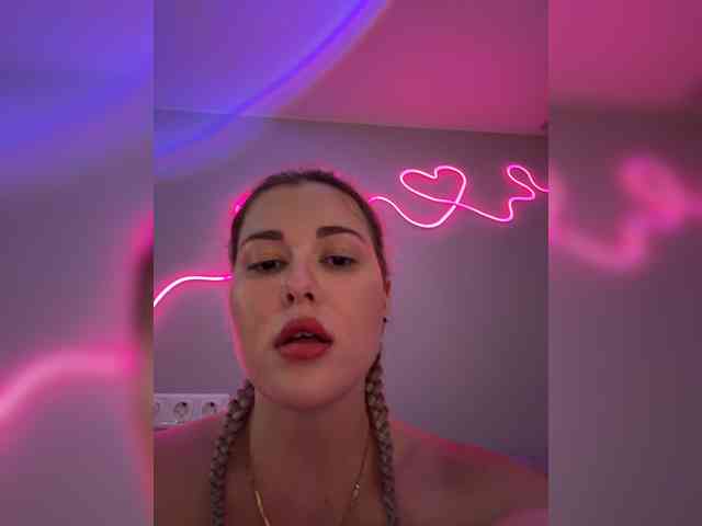 KateMid webcam