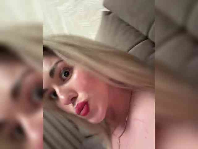 KateMid webcam