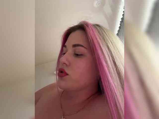 KateMid webcam