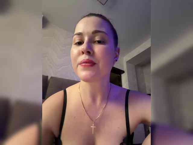 KateMid webcam