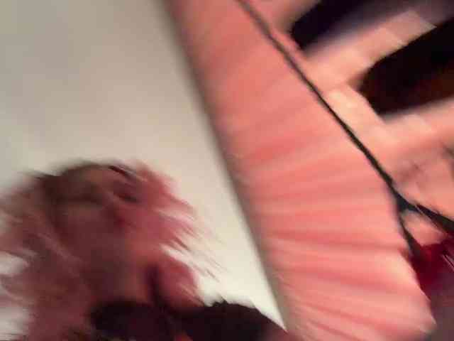 KateMid webcam