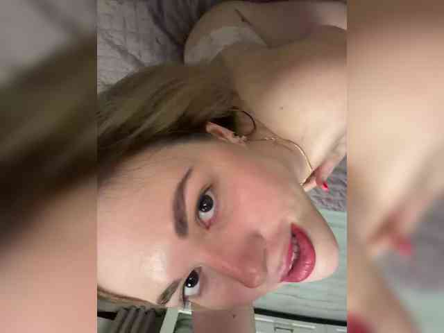 KateMid webcam