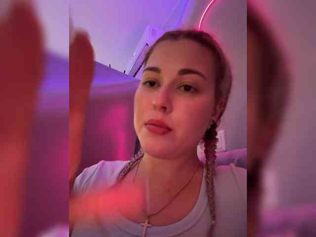 KateMid webcam
