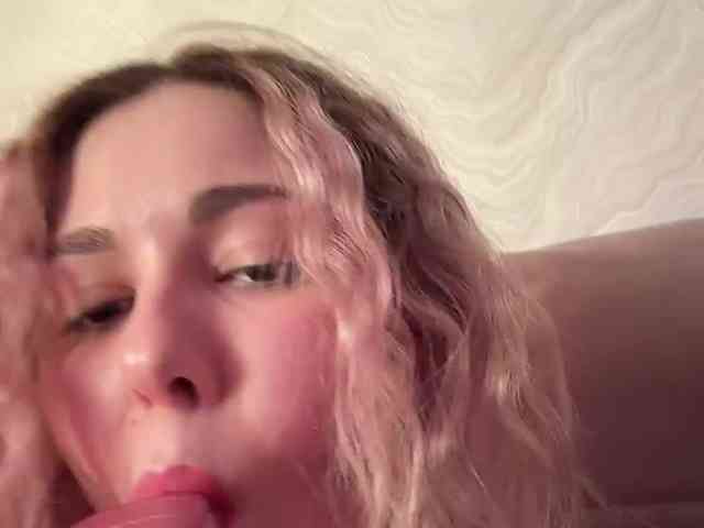 KateMid webcam