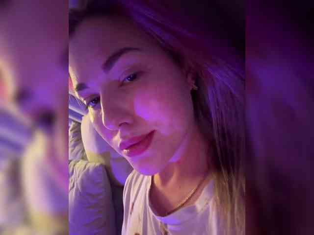 KateMid webcam