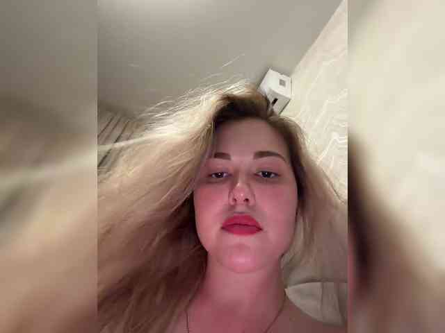KateMid webcam