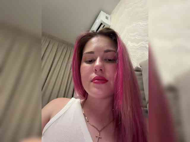 KateMid webcam