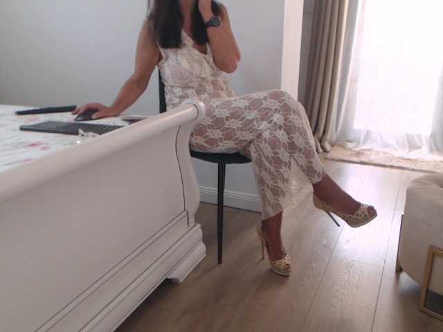 anne5 live cam on BongaCams