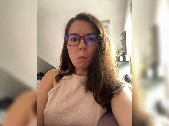 DianeSweeet live cam preview