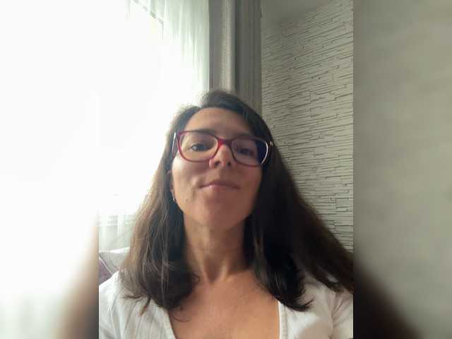 christineswee live cam on BongaCams