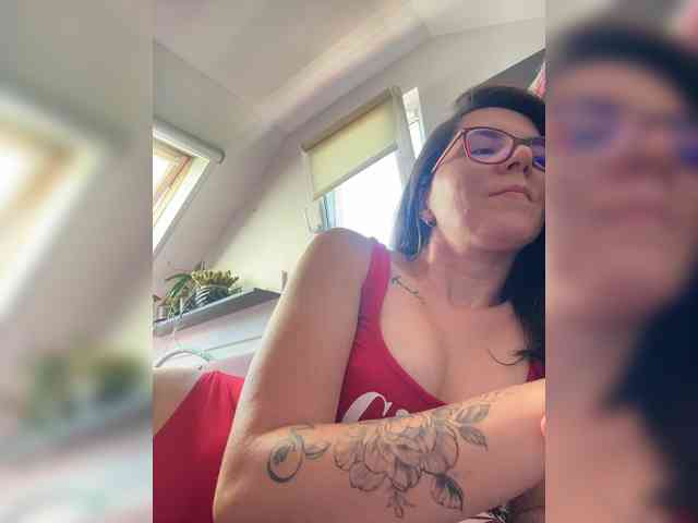 DianeSweeet webcam