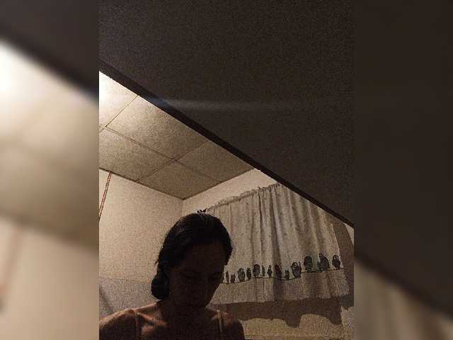 Aurorablu — live female cam