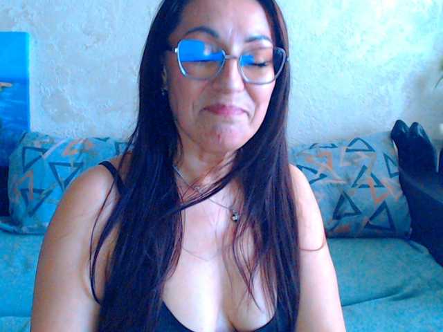 janettekitty live webcam show