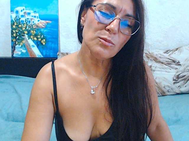 janettekitty live cam on BongaCams