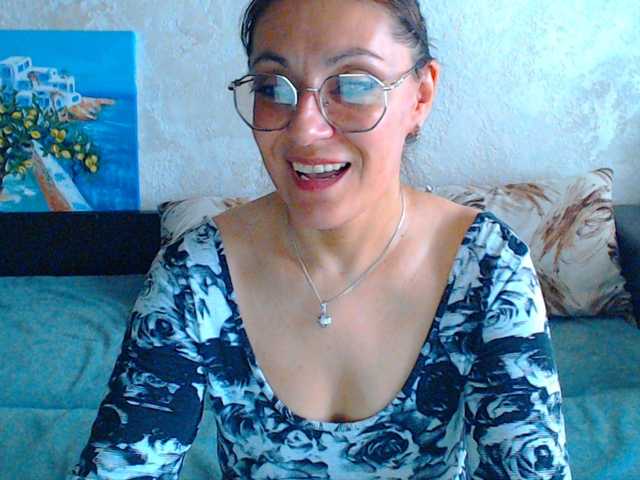 Janettekitty, 44 y/o - Live Cam on BongaCams