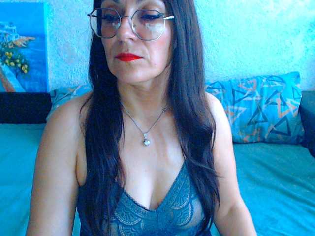 janettekitty live cam on BongaCams