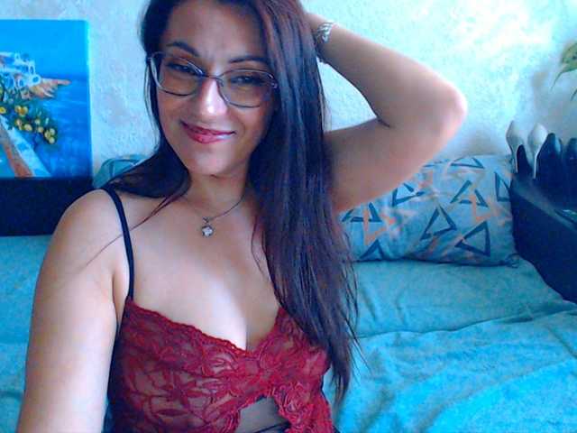 janettekitty live webcam show