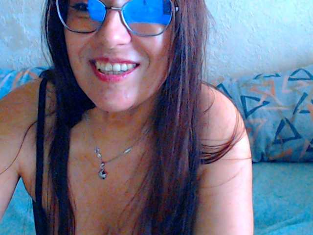 janettekitty live webcam show