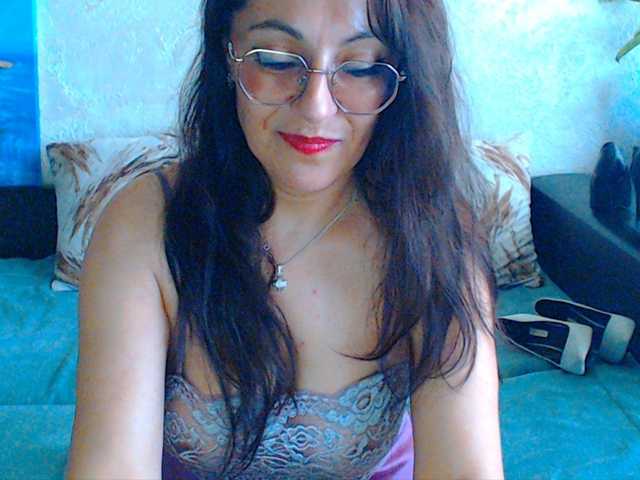 janettekitty live cam on BongaCams