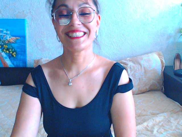janettekitty cam belle