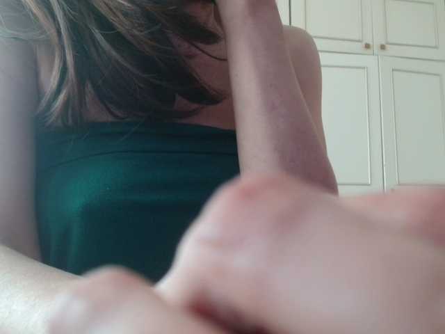 deadivina's BongaCams show and profile