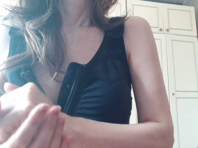 deadivina's BongaCams show and profile