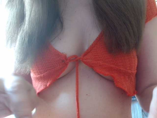 deadivina live cam on BongaCams