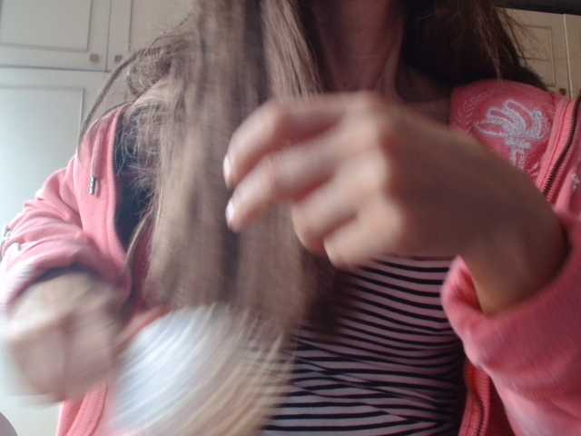 Camgirl deadivina sur Bongacams