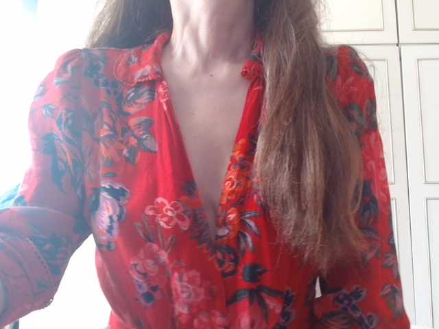 deadivina live cam on BongaCams