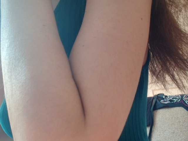 deadivina live cam on BongaCams