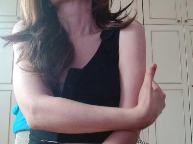 deadivina's BongaCams show and profile