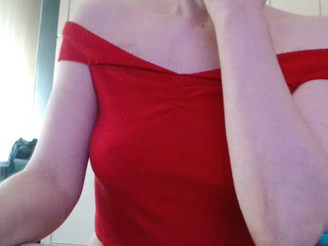 deadivina live cam on BongaCams