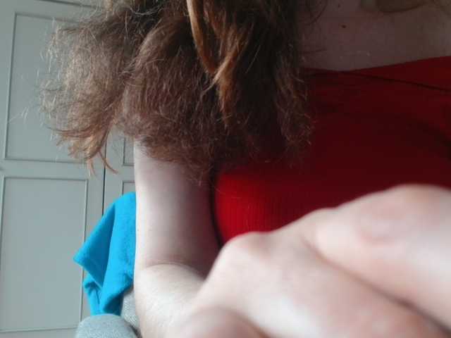 deadivina live cam on BongaCams