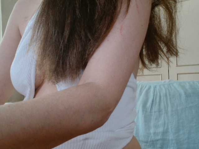 deadivina live cam on BongaCams