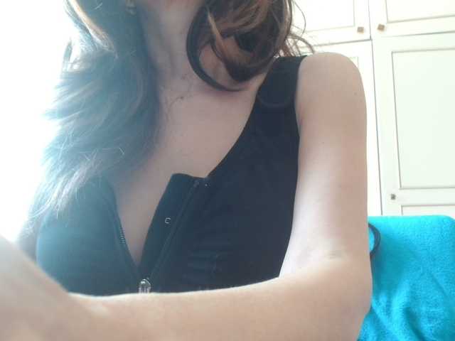 deadivina's BongaCams show and profile