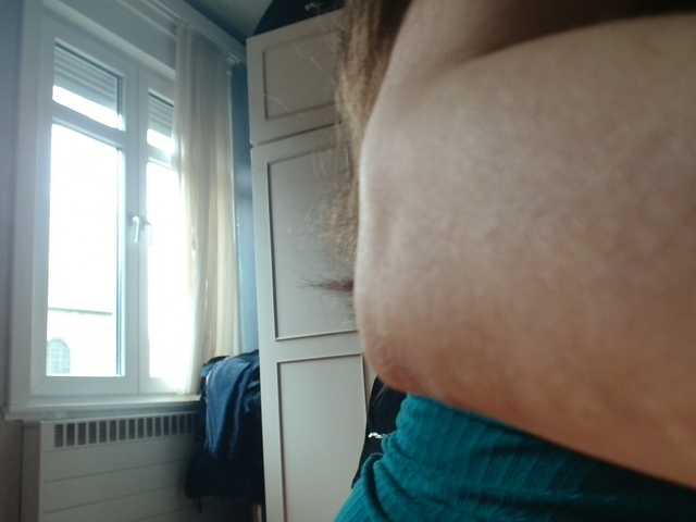 deadivina live cam on BongaCams