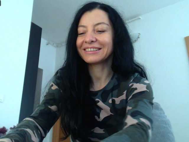 blueyesbaby's BongaCams show and profile