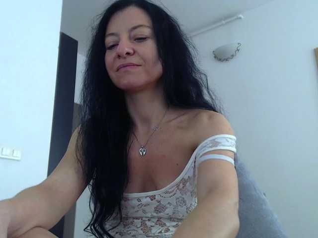 BluEyesBaby live cam preview