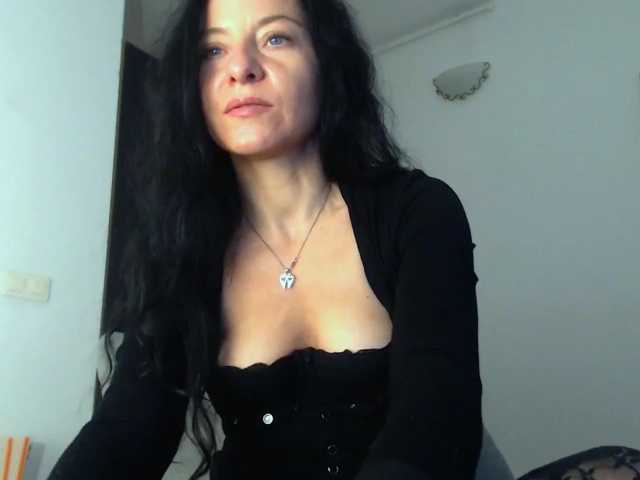 BluEyesBaby live cam preview
