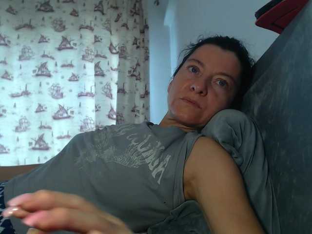 blueyesbaby live cam on BongaCams