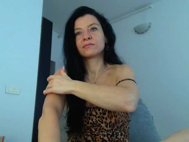BluEyesBaby live webcam show