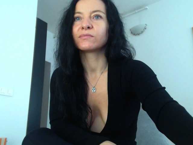 BluEyesBaby live cam preview