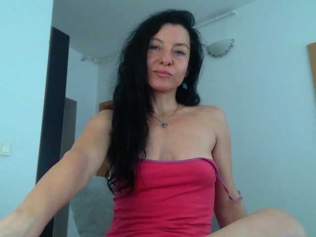 Sex chat gratuit in direct cu blueyesbaby pe BongaCams
