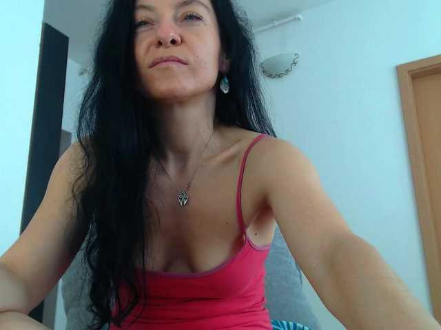 blueyesbaby live webcam show
