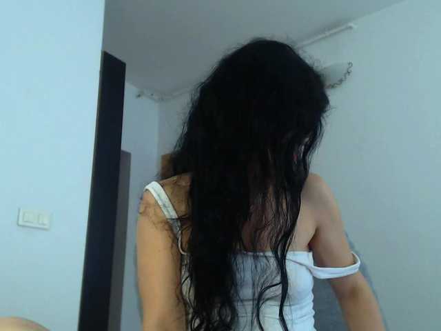 BluEyesBaby live webcam show