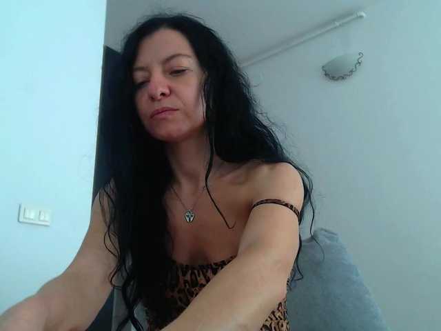 BluEyesBaby — live female cam