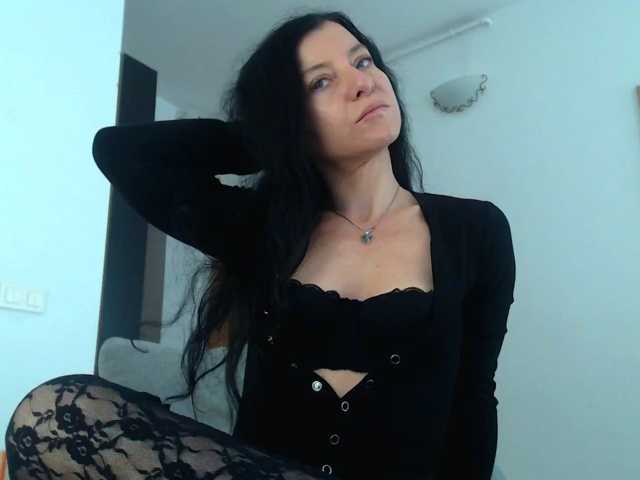 BluEyesBaby live cam preview