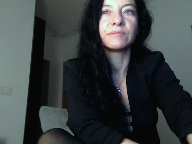 blueyesbaby live cam on BongaCams