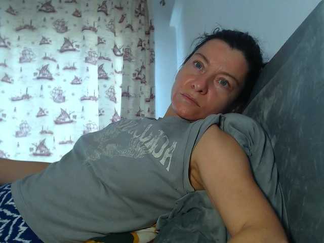 blueyesbaby live cam on BongaCams