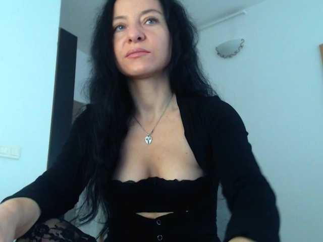 BluEyesBaby live cam preview